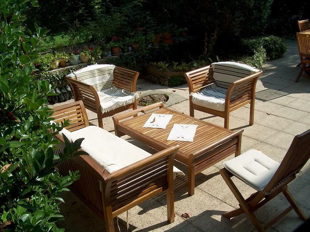 Chateau-Gaillard Corbelin Bed and breakfast